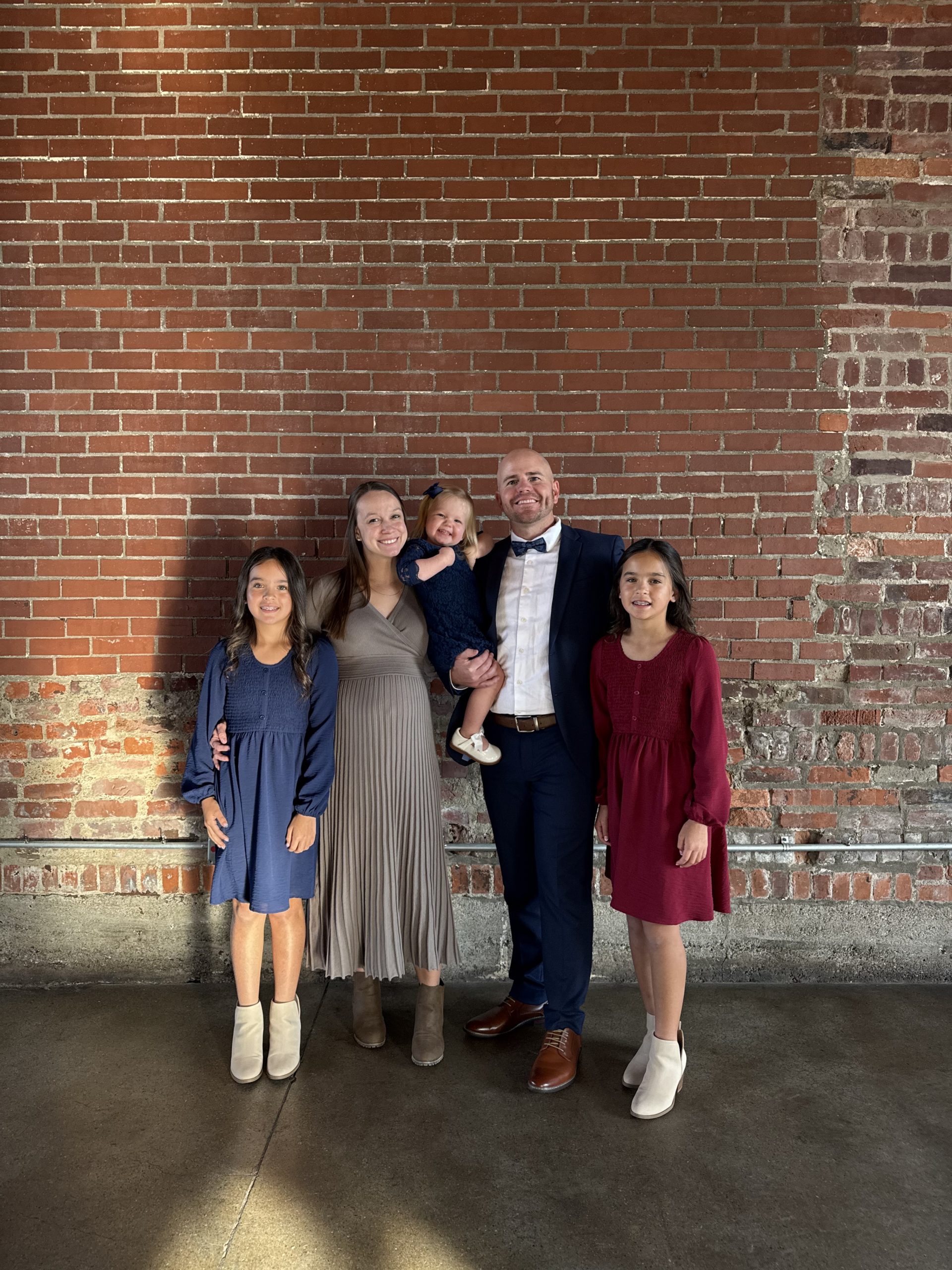 https://atkenergygroup.com/wp-content/uploads/2026/05/Tate-Family-Picture-11-scaled.jpeg